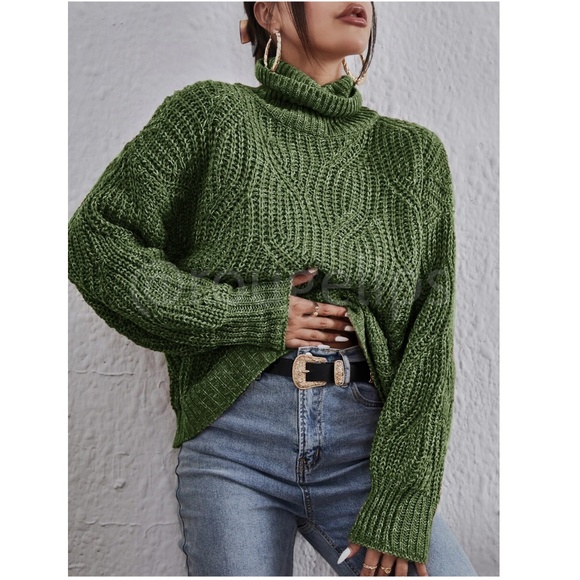 Cable Knit Turtleneck Pullover Sweater Forrest Green - Picture 4 of 10
